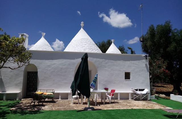 White Trullo Ceglie Messapica