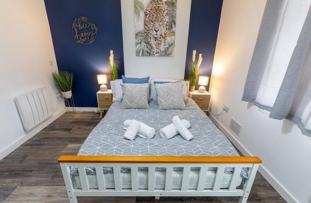 Whitehaven Retreat | Sleeps 2 | Cosy Escape