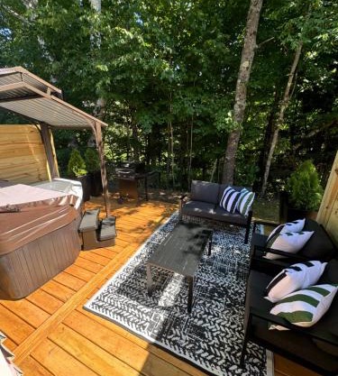 WhiteMountains Ski, Hike & Relax Retreat. 4