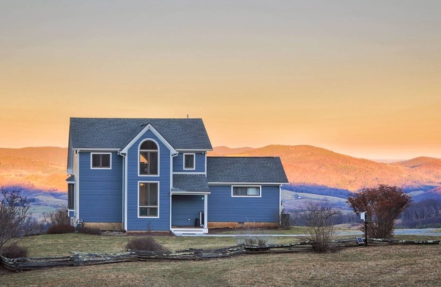 Whitetail Spur - Panoramic Valley View!