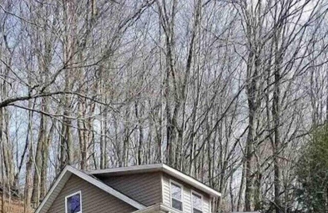 Whole house! Comfortable 3 bed, 2 bath fully remodeled