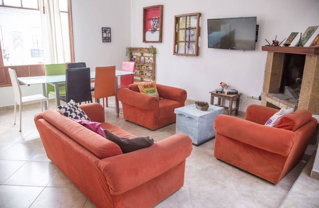 whole house/in the village/petfriendly