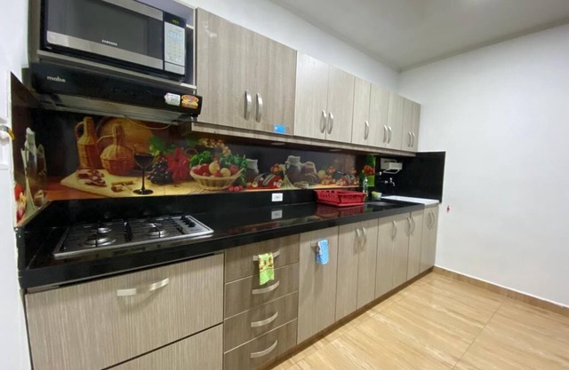 Wi-Fi 300 Mb /House near the Metro /San Vicente Hospital /UdeA /Explora Park