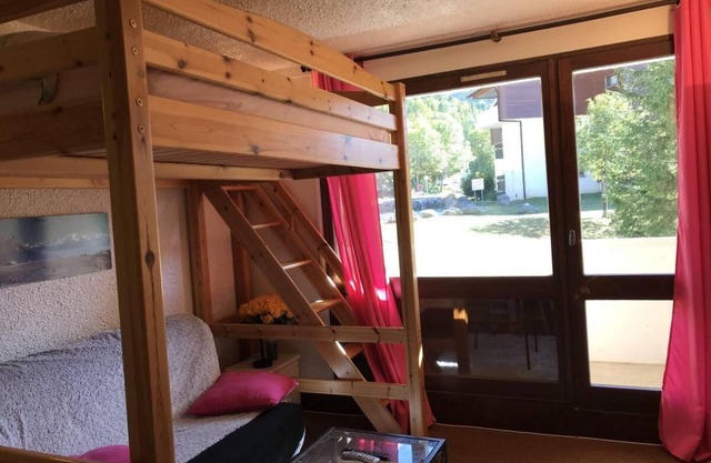 Wifi, 1st floor, balcony, tv, ski locker, 24m², Villard de Lans
