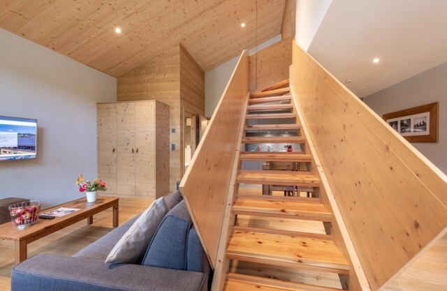 Wifi, 250m from shops, sauna, hammam, tv, ski locker, 84m², Vercorin