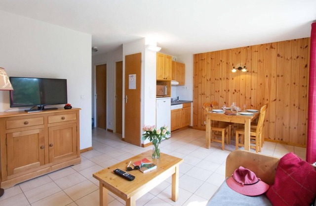 Wifi, fitness, swimming pool, terrace, balcony, parking, tv, ski locker, 40-50m², Superdévoluy