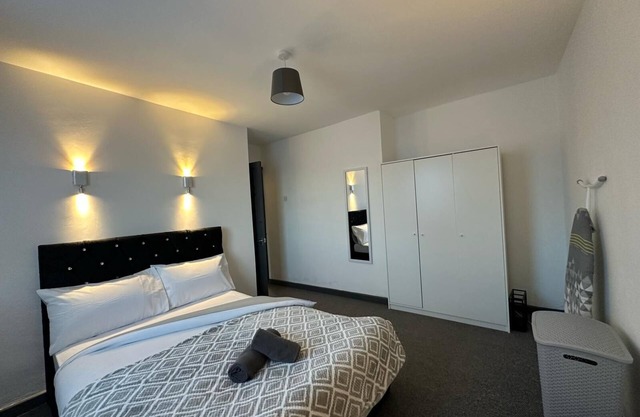 Wigan Haven Modern & Relaxing