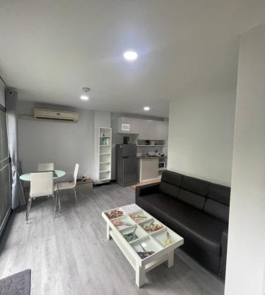Wild guest house