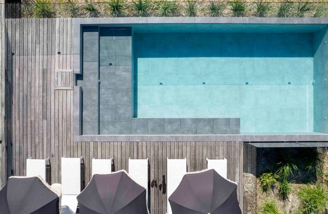 Wilderness Haven - luxury eco retreat with pool