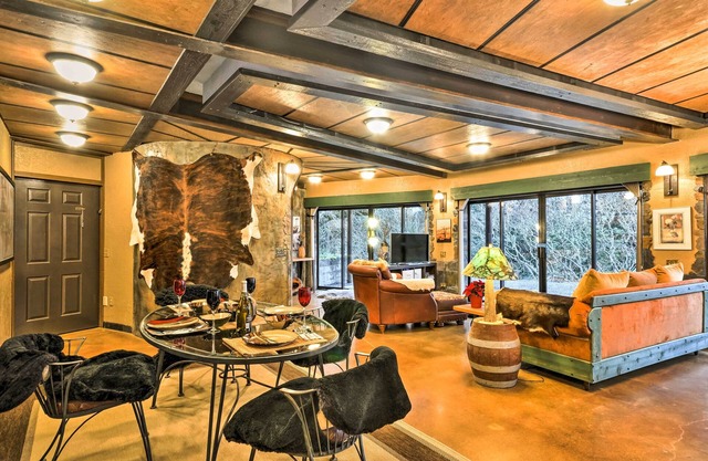 Willamette Valley Apt - Surrounded by Wineries!