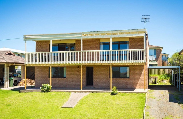 Williams Wonder - Large Beach House