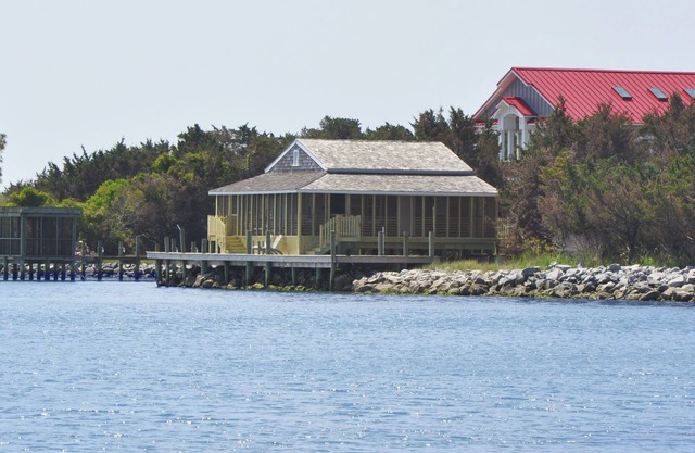 Windmill Point: Perfect location to watch the ferries come and go.