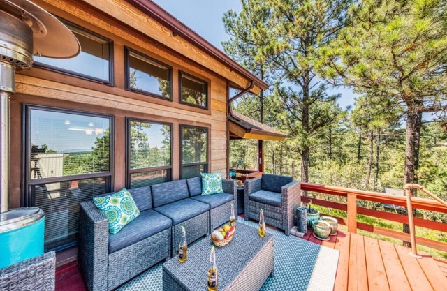 Windy Pines-Spacious MTN cabin/Views/Alto CC