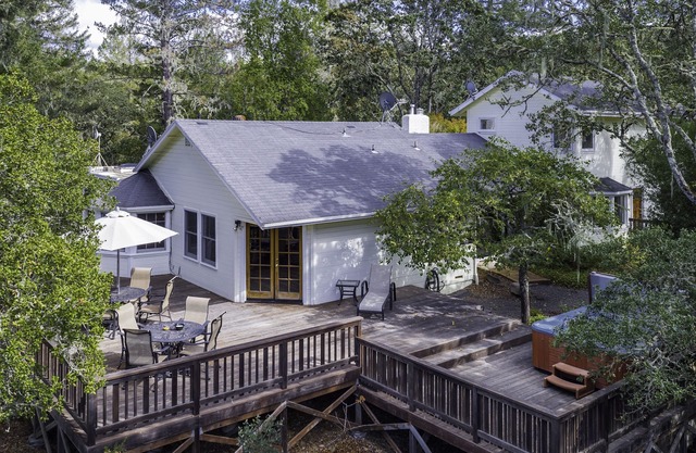 Wine Country Home on Chalk Hill - main house + pool house (up to 12 guests)