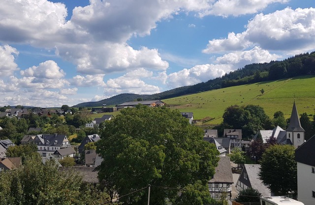 Winterberg-schmallenberg-bödefeld Wohnung mit Balkon und Toller Aussicht