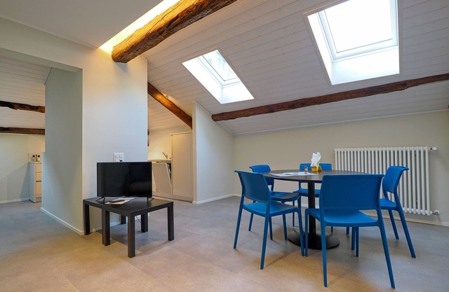 Winterland Apartment