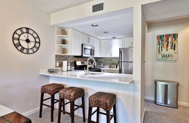 Winterplace Ski on/Ski off Condo with Fireplace and Space for the Kids!