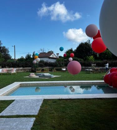 Wishome - Cuadra rehabilitada, piscina climatizada, Comillas