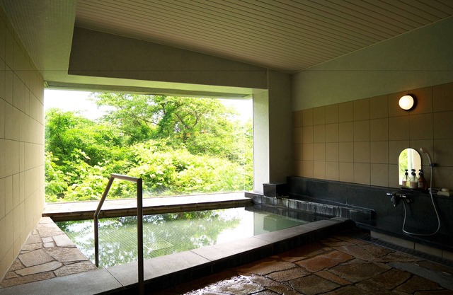 Wisterian Life Club Usami
