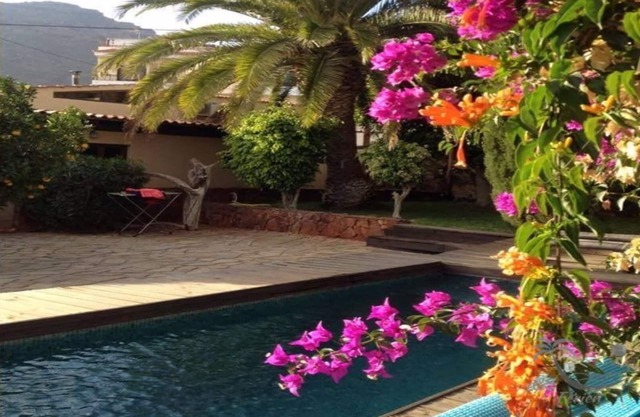 with garden and private pool Arona up to 6 persons