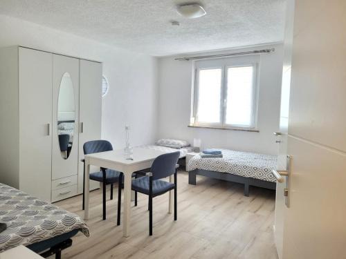 Wohnreich Ulm 1 room apartment 4th floor Room 3