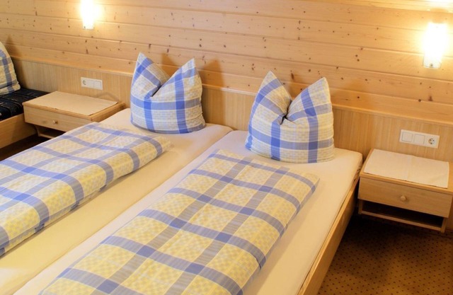 Wohnung 25 mit Zimmer 15 - Haus Tuklar