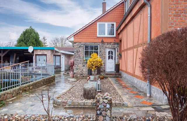 Wohnung in Grundshagen mit Gartensitzplatz