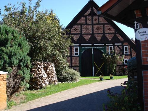 Wohnung In Jameln Mit Garten, Grill Und Terrasse