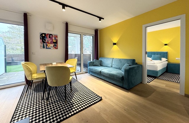 Wohnung mit Terrasse + Parkplatz