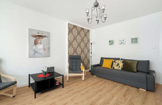 Wojskowa 24 | Comfortable apartment | Parking
