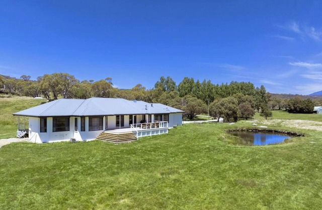 Wombat Creek Homestead Crackenback