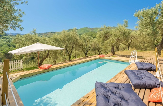 Wonderful private villa with private pool, A/C, WIFI, TV, pets allowed, panoramic view and parking