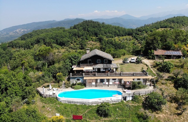wonderful chalets in the unspoiled nature of north Tuscany, private pool & SPA