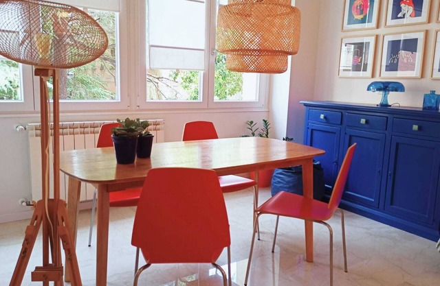 Wonderful apartment in Bologna center, 1615 sq.ft, bright and comfortable