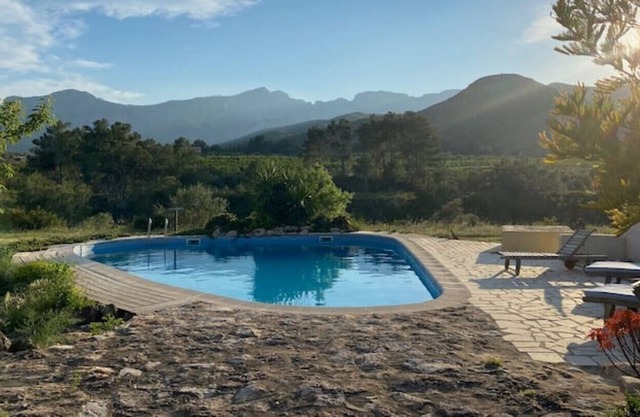 Wonderful comfortable finca in the Burga valley