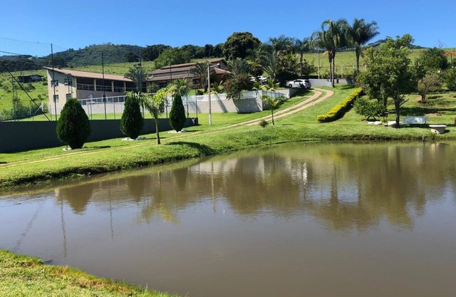 WONDERFUL FARM WITH OUTDOOR FIREPLACE/HEATED POOL Different price for holidays