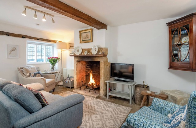 Wonderful Grade II Cotswold Stone Cottage in Perfect Location