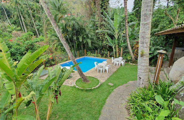 Wonderful house with swimming pool less than 100m from Portinho Beach - Ilhabela