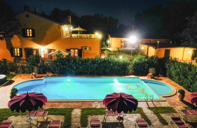 Wonderful apartment with pool on the etruscan coast, only 3km far from the beach