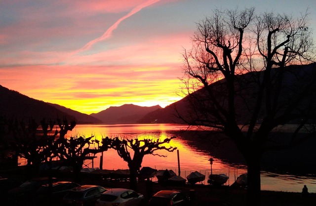 Wonderful lake front apartment - 5 minutes from Lugano