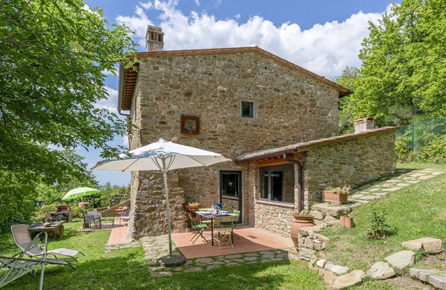 Wonderful private villa for 7 guests with A/C, WIFI, TV, patio, panoramic view and parking