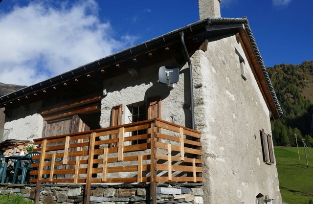 Wonderful private villa for 5 people with WIFI, TV, pets allowed, panoramic view and parking