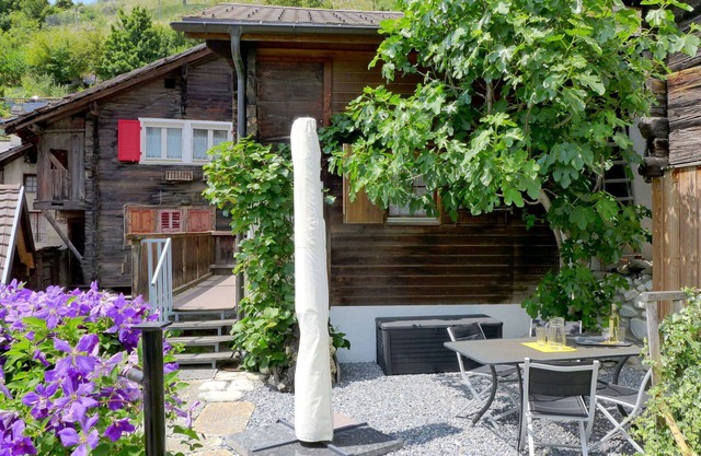 Wonderful private villa for 4 guests with WIFI, terrace, panoramic view and parking