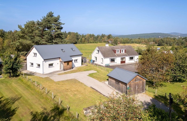 Wonderful private villa for 6 guests with WIFI, TV, patio and pets allowed