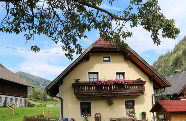 Wonderful private villa for 5 guests with WIFI, TV, patio and parking