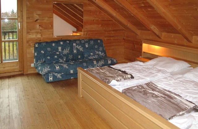 Wonderful private villa for 6 guests with WIFI, TV, terrace and parking