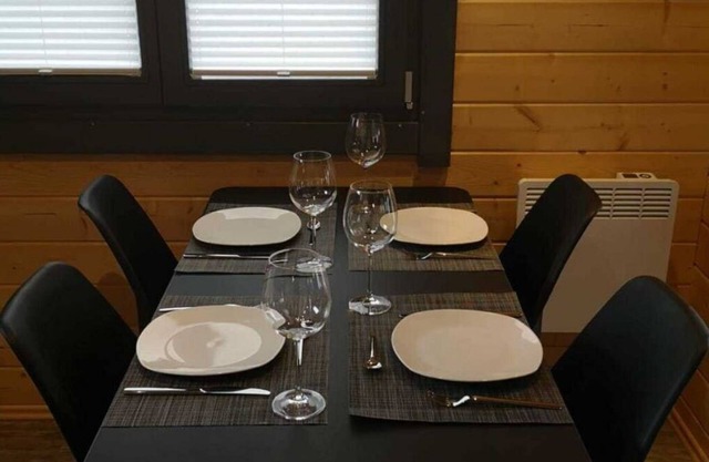 Wonderful private villa for 4 guests with TV, terrace and parking