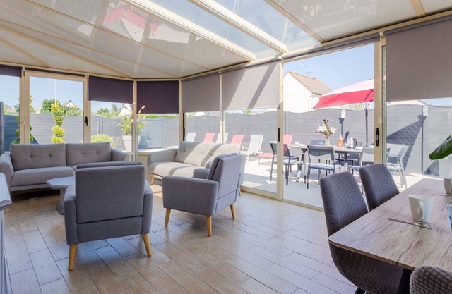 Wonderful private villa for 8 people with WIFI, TV, terrace and pets allowed