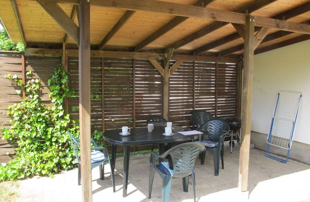 Wonderful private villa for 6 people with TV, terrace, pets allowed and parking