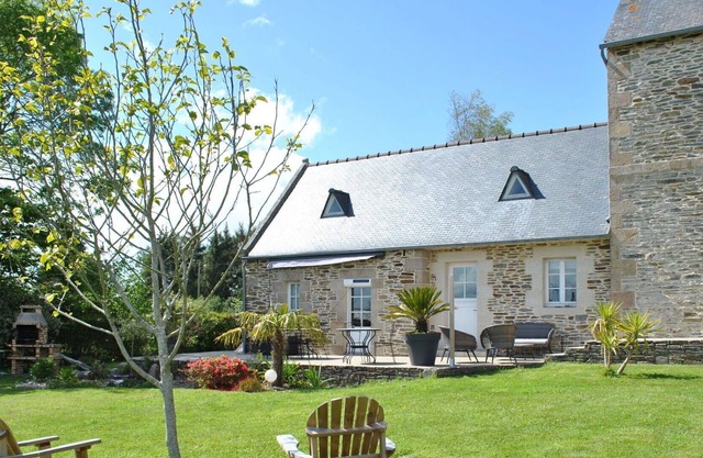 Wonderful private villa for 7 guests with WIFI, TV, terrace, pets allowed and parking